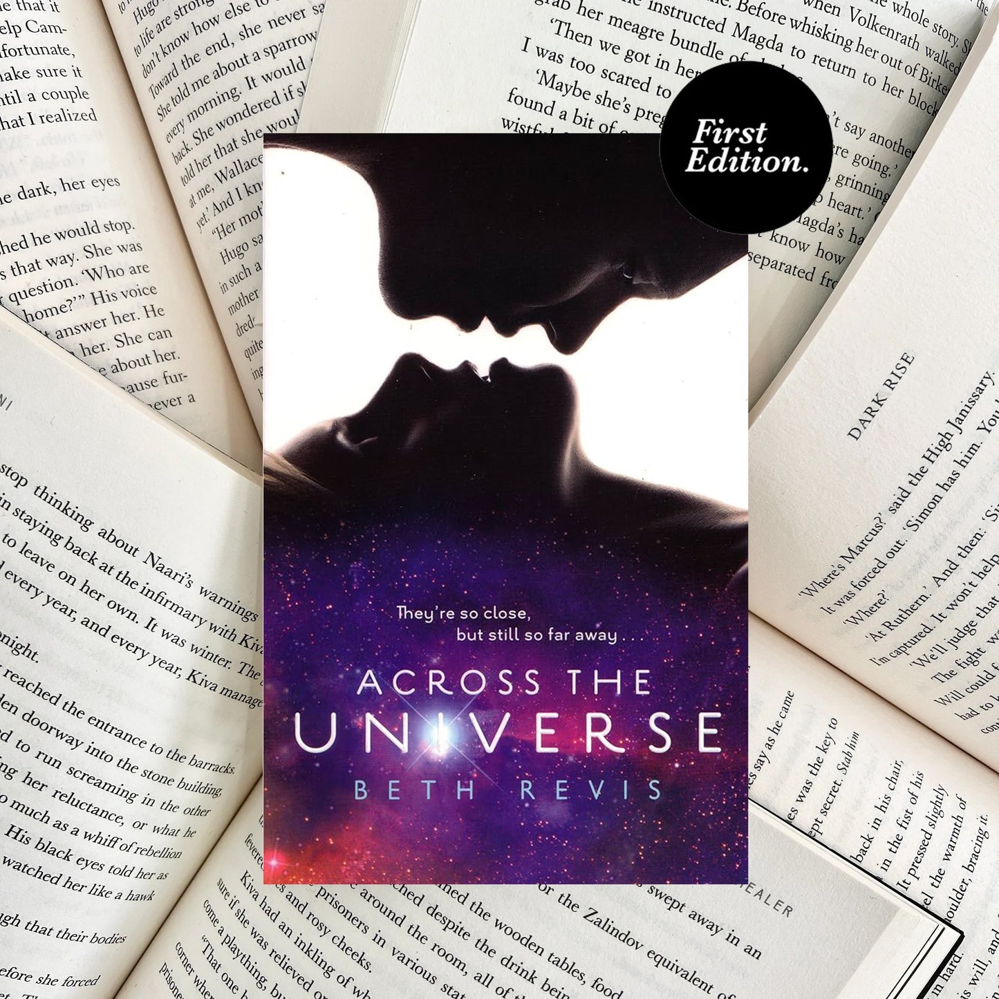 Across the Universe By Beth Revis (SECOND-HAND)