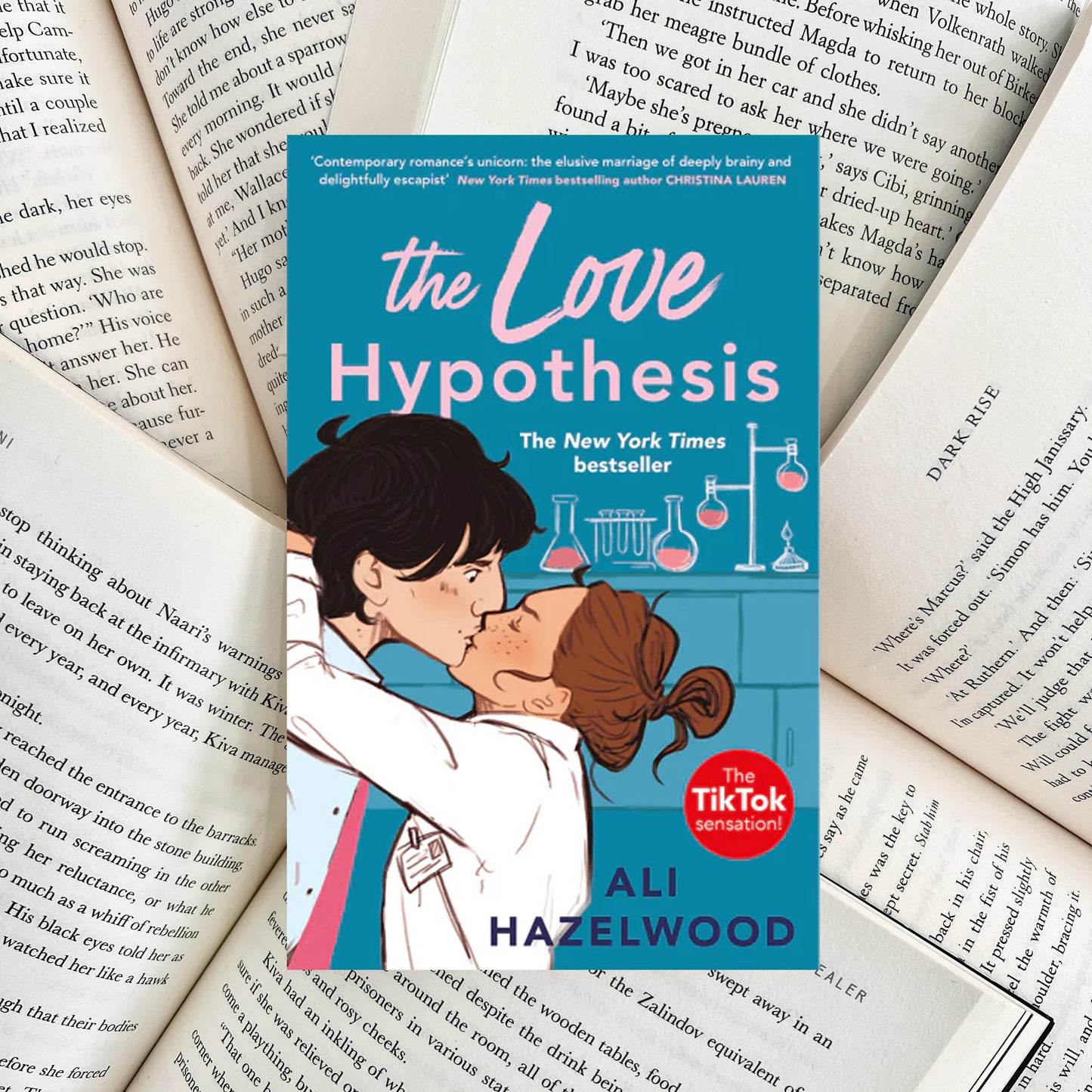 The Love Hypothesis By Ali Hazelwood (SECOND-HAND)